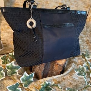 Black shoulder bag